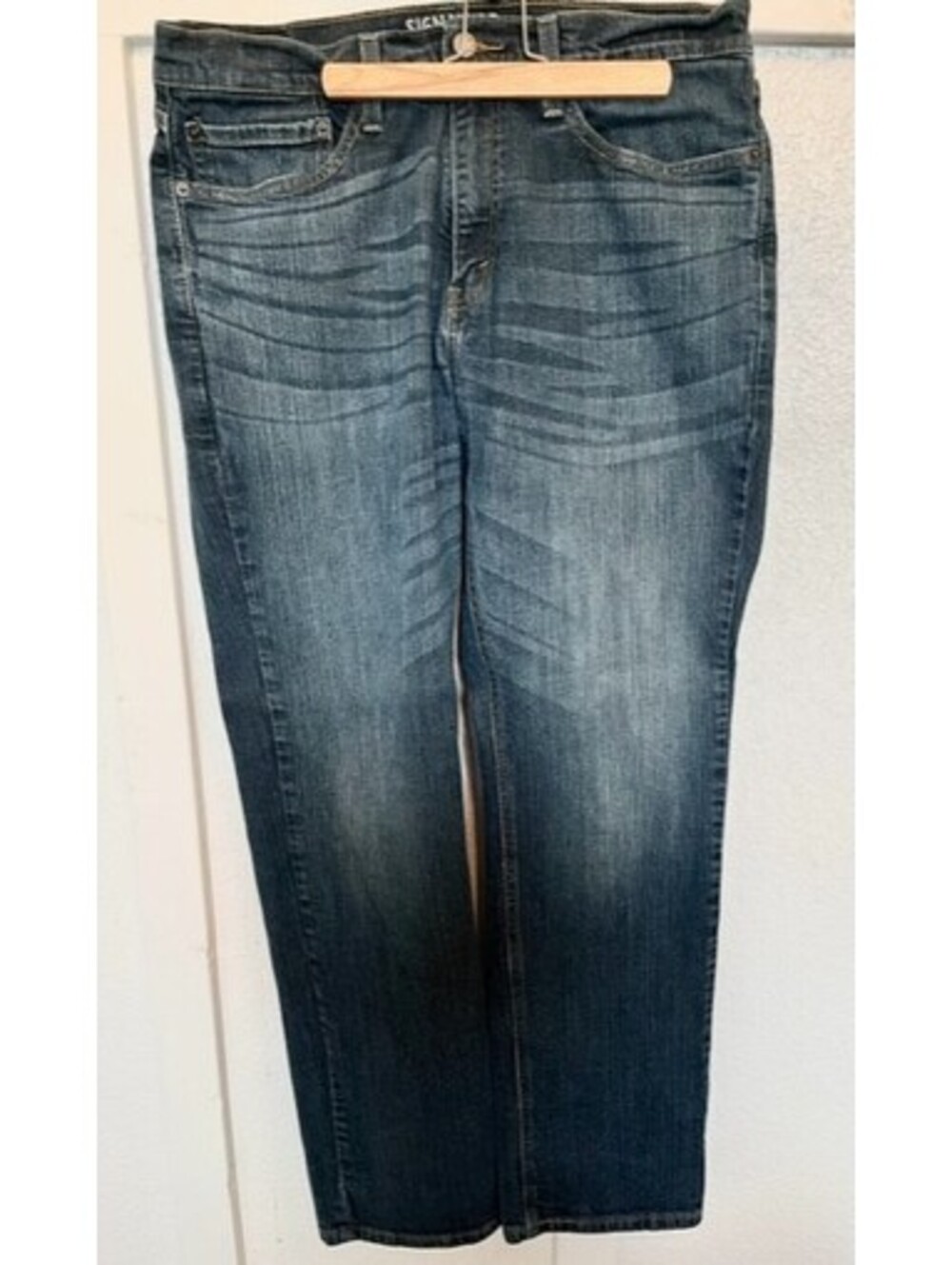 Signature By Levi Strauss & Co. Men’s Jeans Medium Wash Size 34x34. Exc Con.